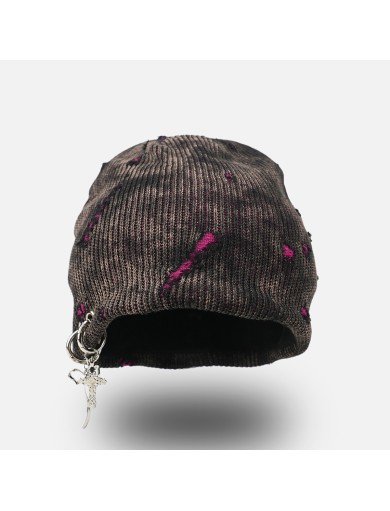 Color Blocked Ripped Knit Hat